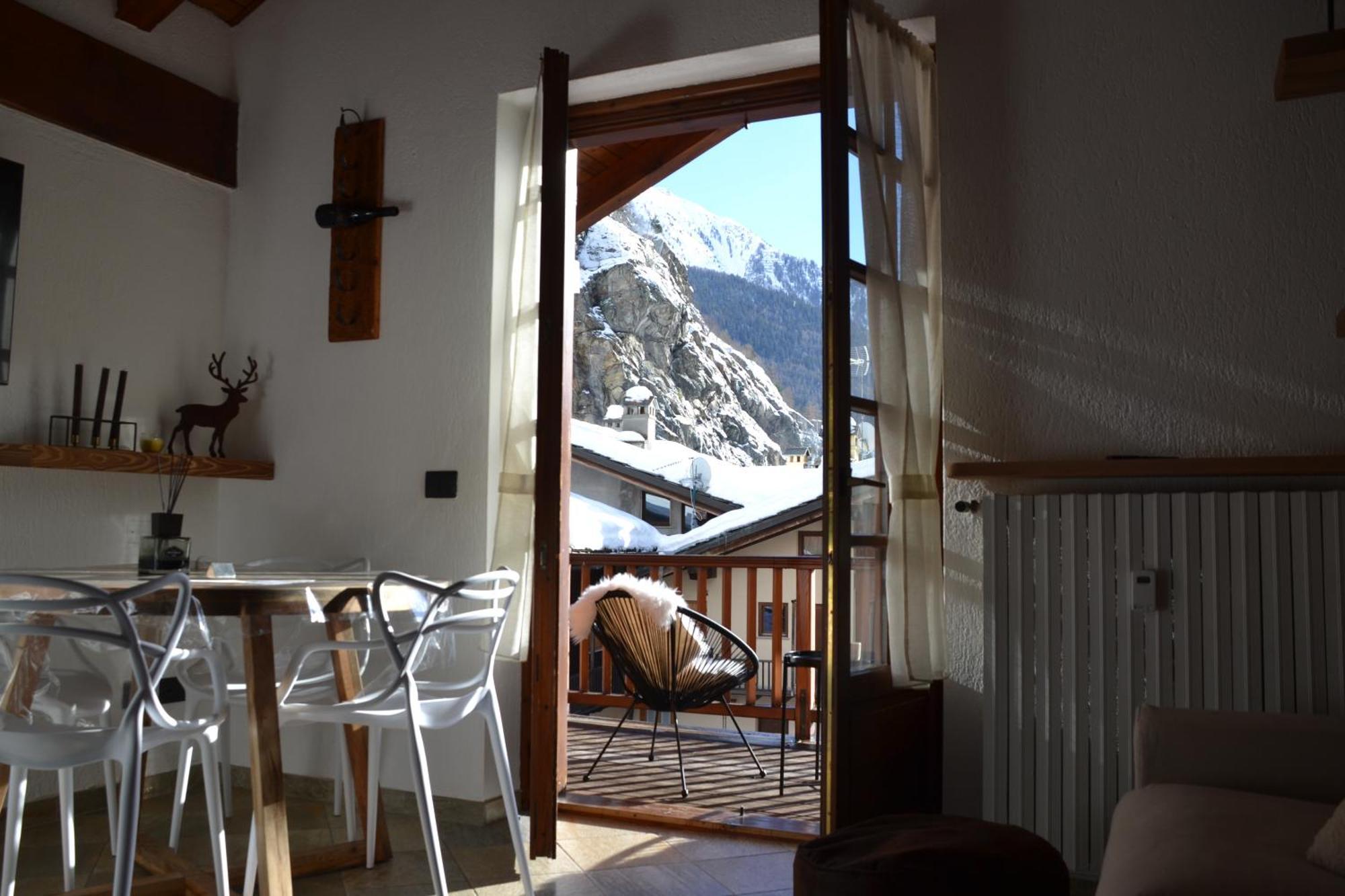 Chalet Mont Blanc De Courmayeur Exteriér fotografie
